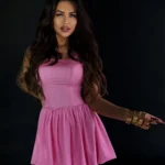 Sukienka bombka vogga pudrowa