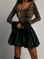 Spódniczka bombka skórzana Tuppo czarna