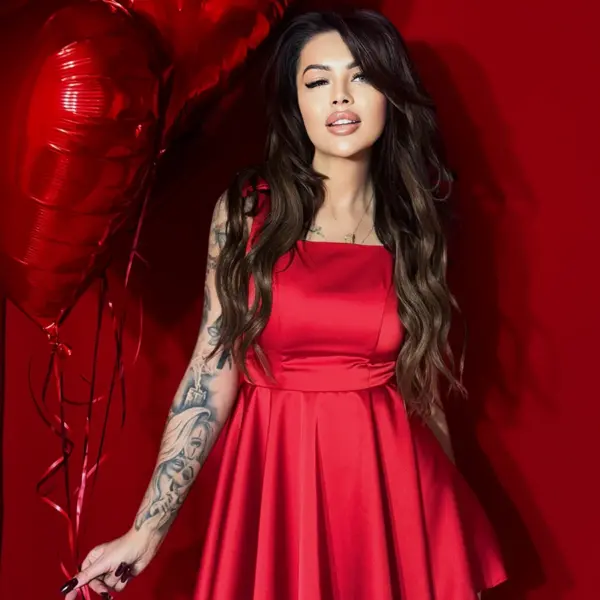 Sukienka satynowa NB Twice czerwona