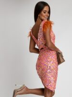 Sukienka mini cekinowa z piórami NB JellyX kolorowa - obrazek 2